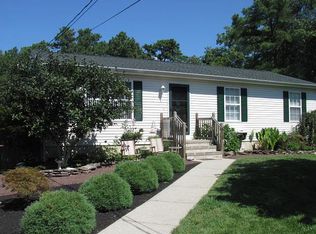 418 Falkenberg Dr, Bayville, NJ 08721