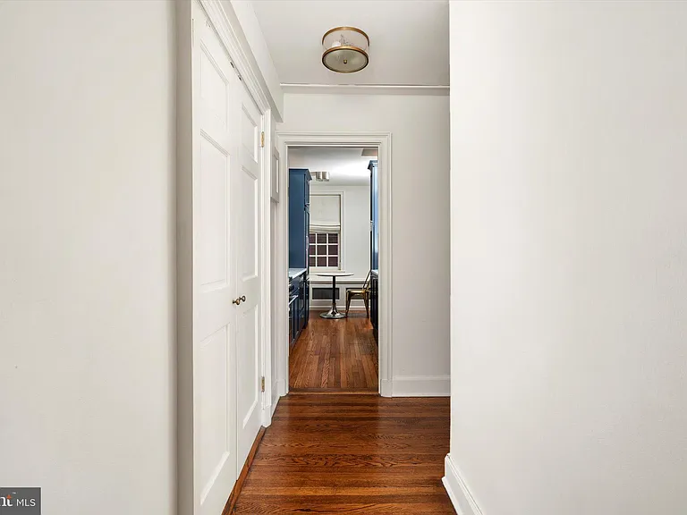 25 Palmer Sq W #A — Photo 7