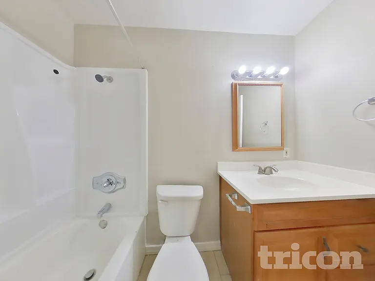 3234 W Larkspur Dr — Photo 14