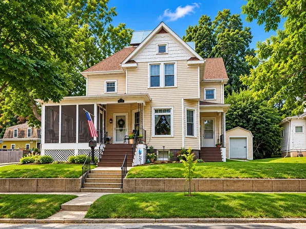 133 E Park Ave, Berlin, WI 54923
