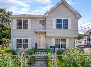 74 Roberts St, Woonsocket, RI 02895