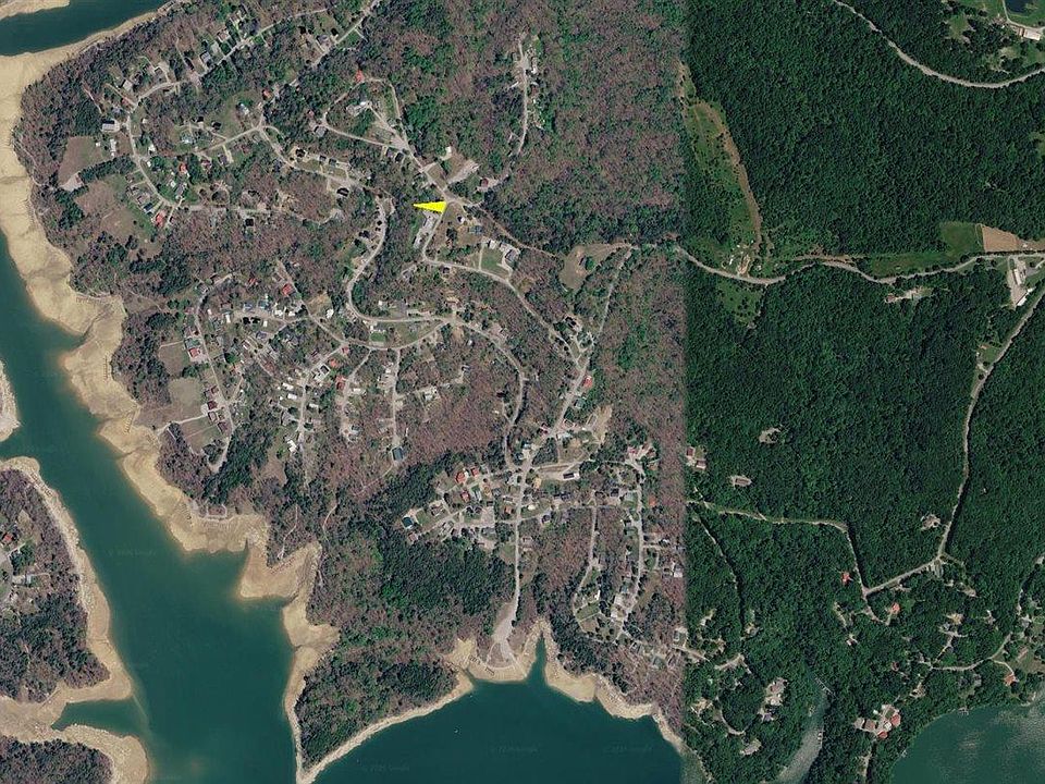 2nd image of 0 Sassafras Dr