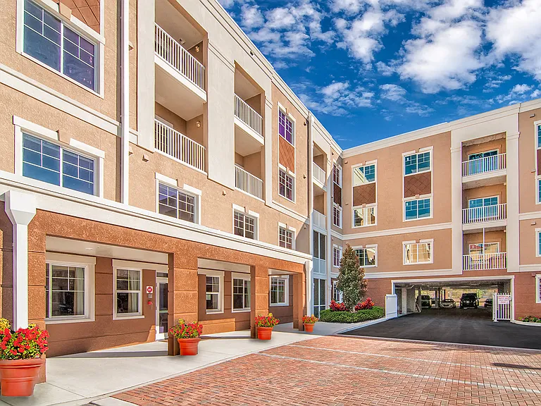 Riversong Apartment Homes — Photo 38