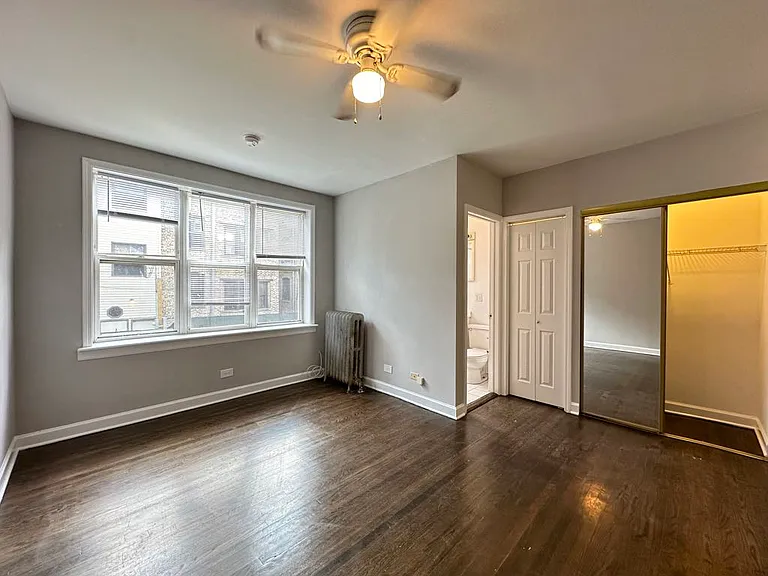 914 W Dakin St #11 — Photo 14