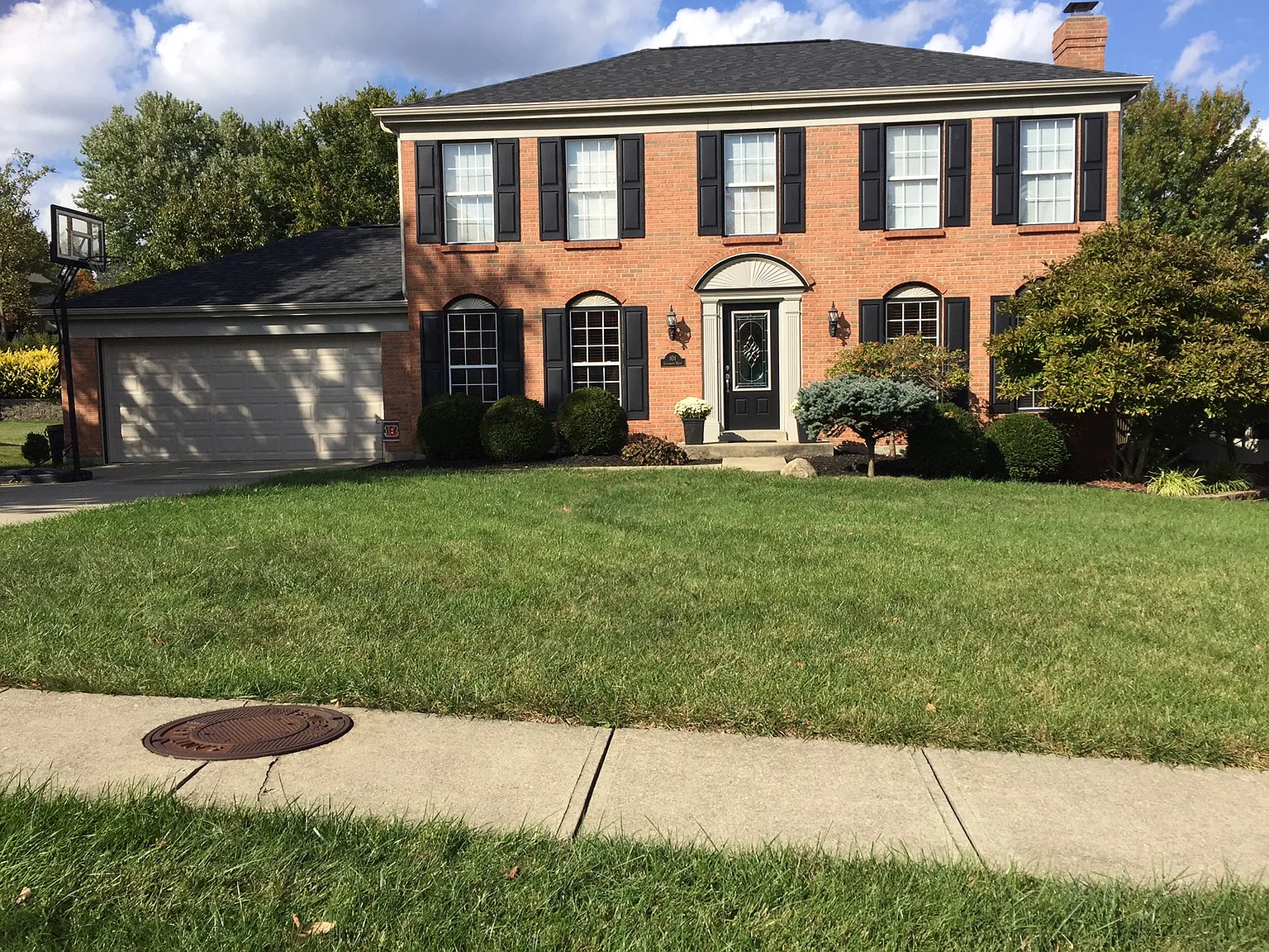 101 Stillwater Dr photo 1
