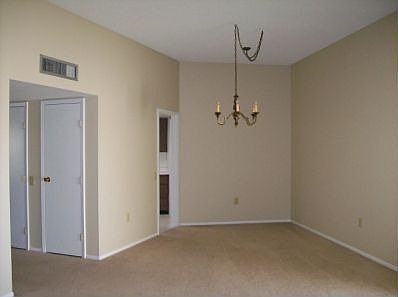 4th image of 17038 N 107th Ave