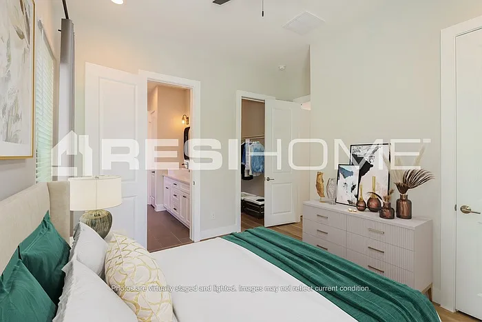 5722 Beall St #C — Photo 9