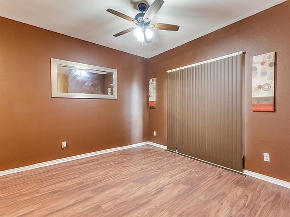 4th image of 807 Cascade Dr