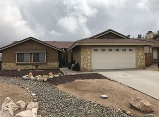 13635 Palm St, Hesperia, CA 92344