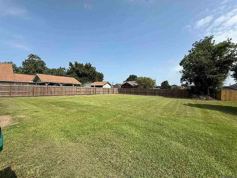 3756 Karen Dr — Photo 13