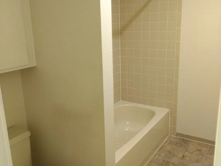 1303 Alpine Ave #11A — Photo 7