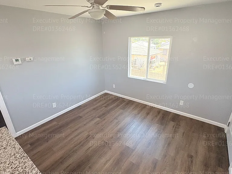 303 El Tejon Ave — Photo 10