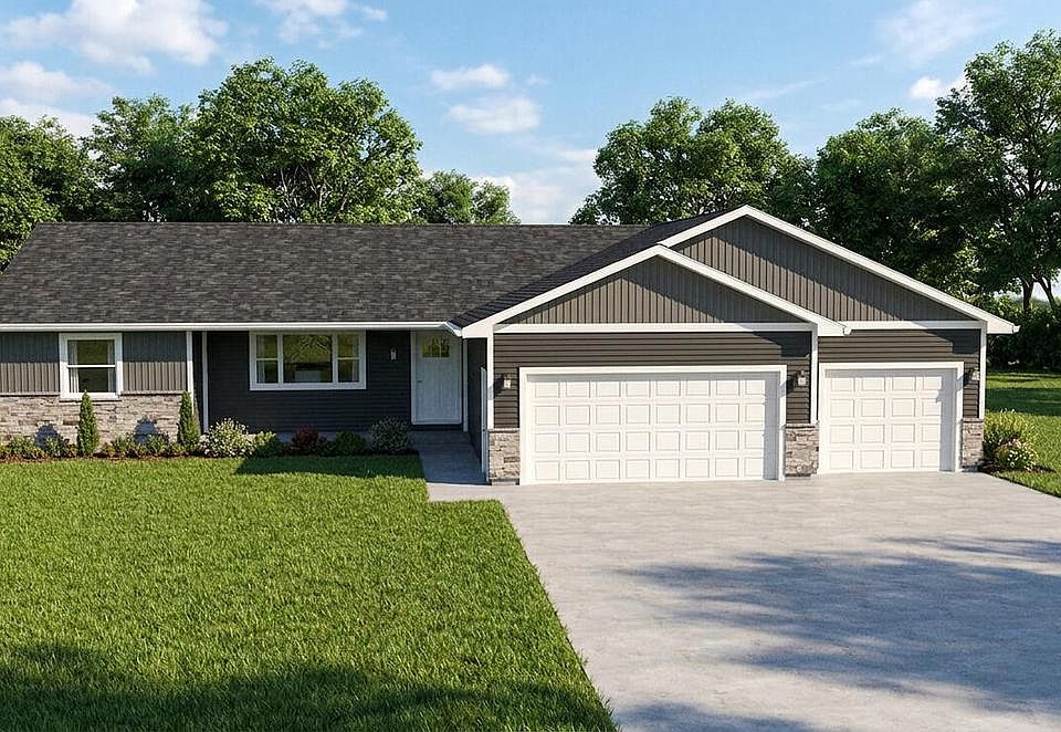 1st image of 1463 Iris STREET
