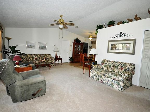 2nd image of 1388 W Blue Springs Ave