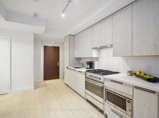 160 Kingsway Cres #307, Toronto, ON M8X 2R6