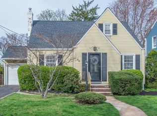 74 Greendale Rd, Clifton, NJ 07013