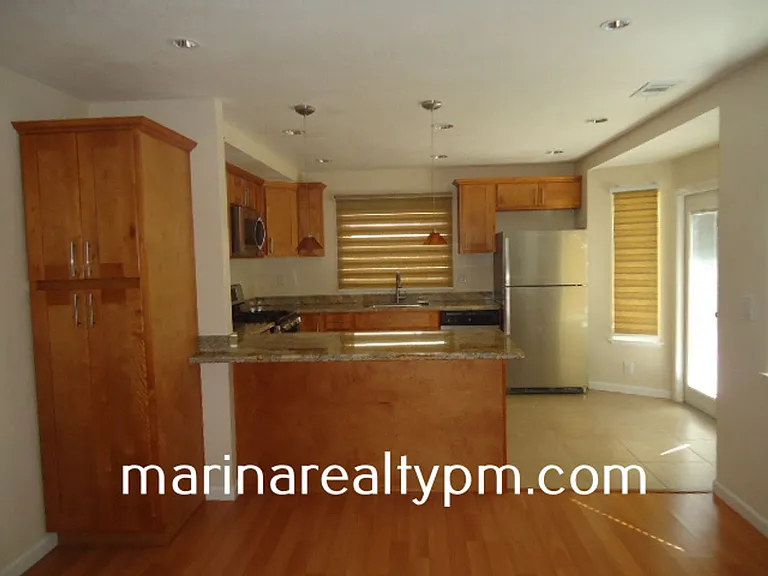 103 Bolton Way — Photo 5