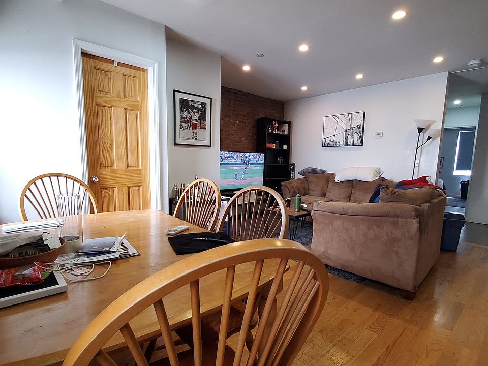 1st image of 405 E 57th St APT 2