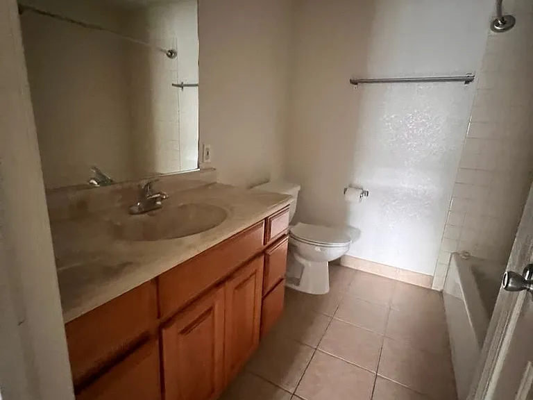 2700 Macdougal St #12 — Photo 9