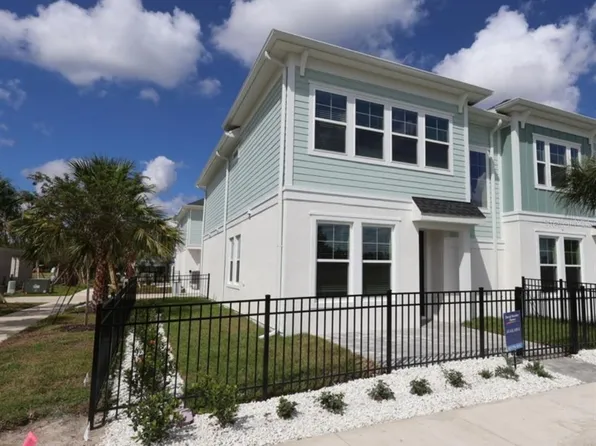 3528 CASPIAN CHERVIL STREET, WESLEY CHAPEL, FL 33543