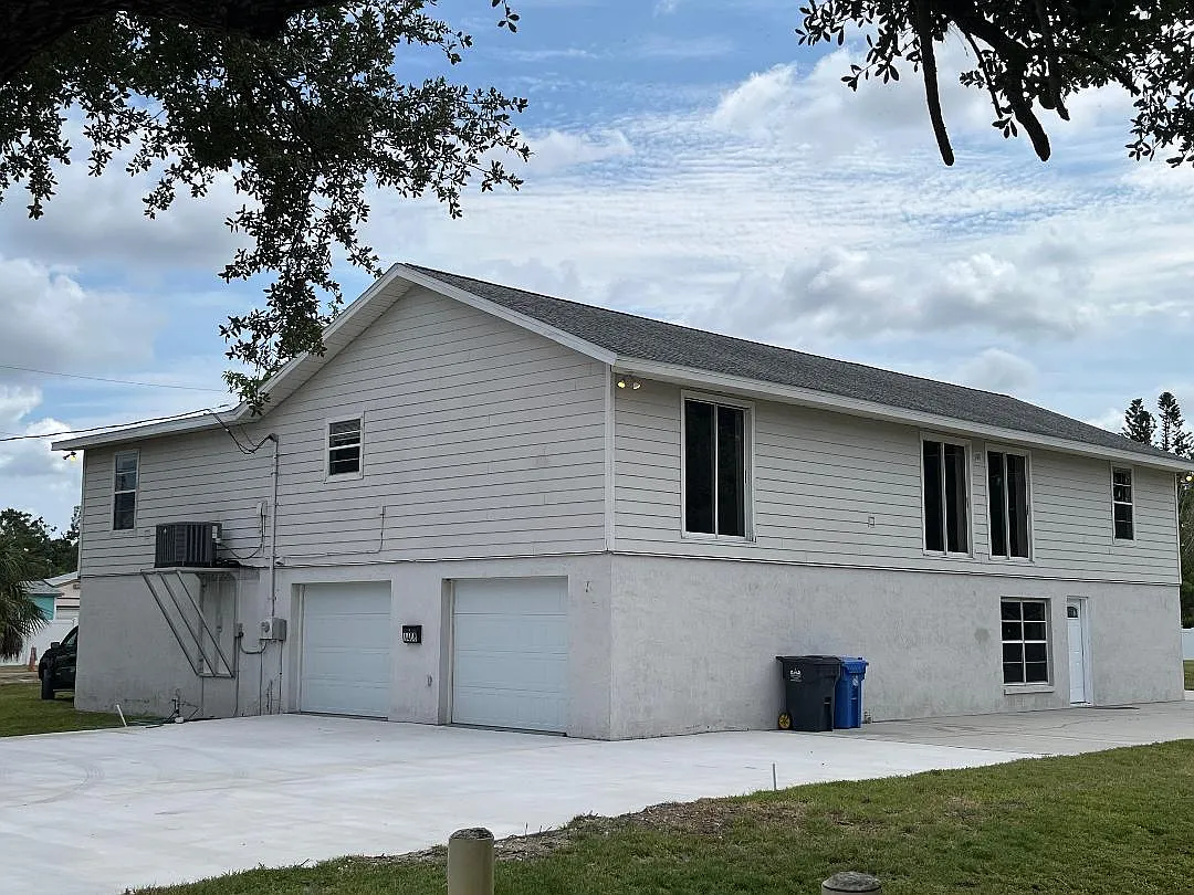 3 bed, 2070 sqft, $2,500 — Photo 4