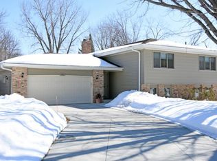 13810 Holyoke Path, Apple Valley, MN 55124