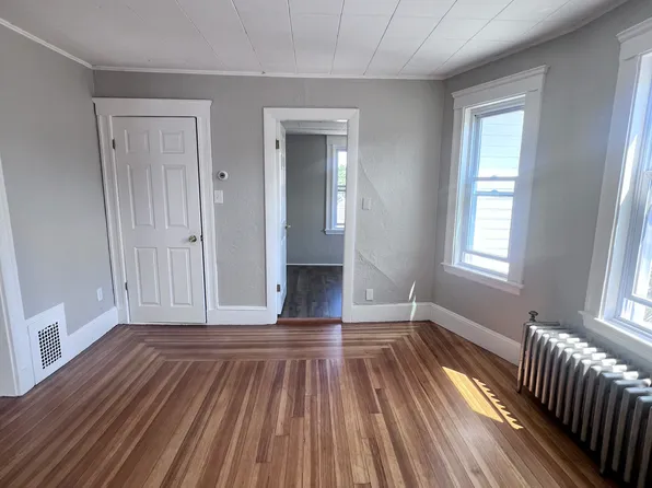 139 West St APT 2, Malden, MA 02148