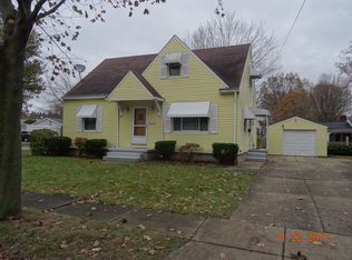 295 Prairie Dr, Akron, OH 44312