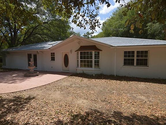 3rd image of 37311 Desrosier Rd