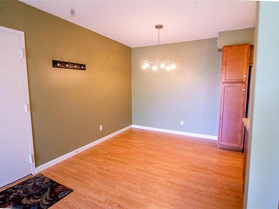 3rd image of 1434 Willow Brook Cv APT 10