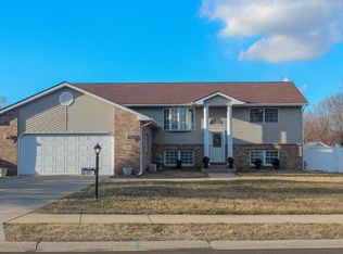 6794 Mercedes Ave, Portage, IN 46368