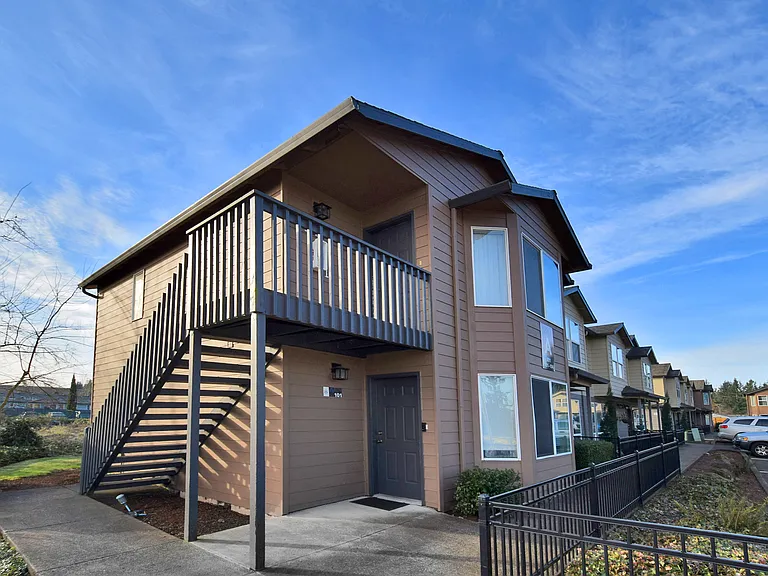 Pleasant Ridge Apartments — Photo 2