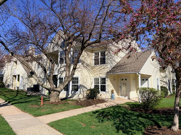 1905 Bennett Pl, Holland, PA 18966