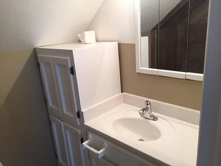 6213 N Woodland Ave — Photo 15