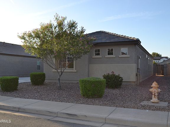 3rd image of 952 W KACHINA Drive
