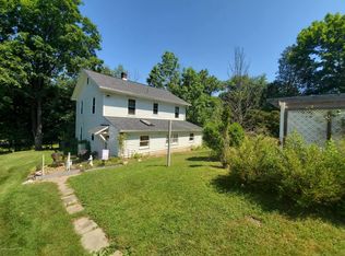 285 Woodlawn Ave, Mountain Top, PA 18707