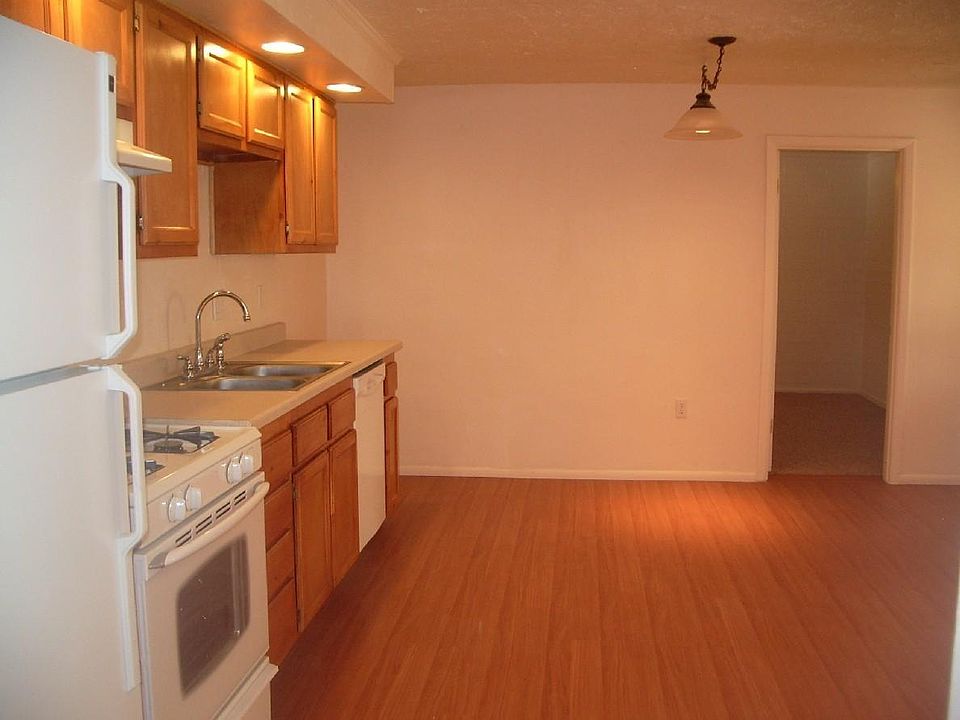 2nd image of 4124 N 22nd St