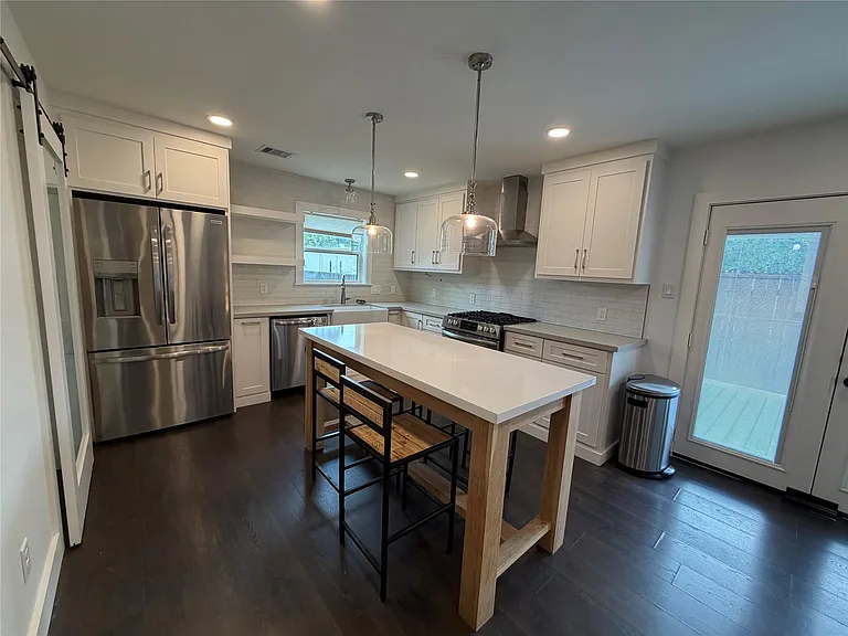 4208 Arlington St — Photo 4