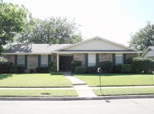 800 Rollingwood Dr, Richardson, TX 75081