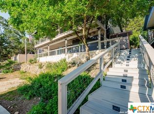 1330 Trailridge Dr, Canyon Lake, TX 78133