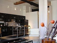4th image of 509 Delaware St APT 304
