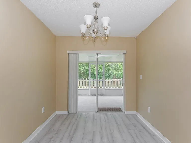 6719 Summer Cove Dr — Photo 7