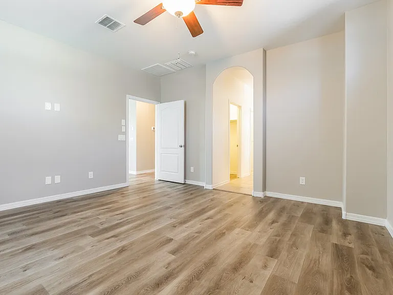 4138 E Pony Ln — Photo 10