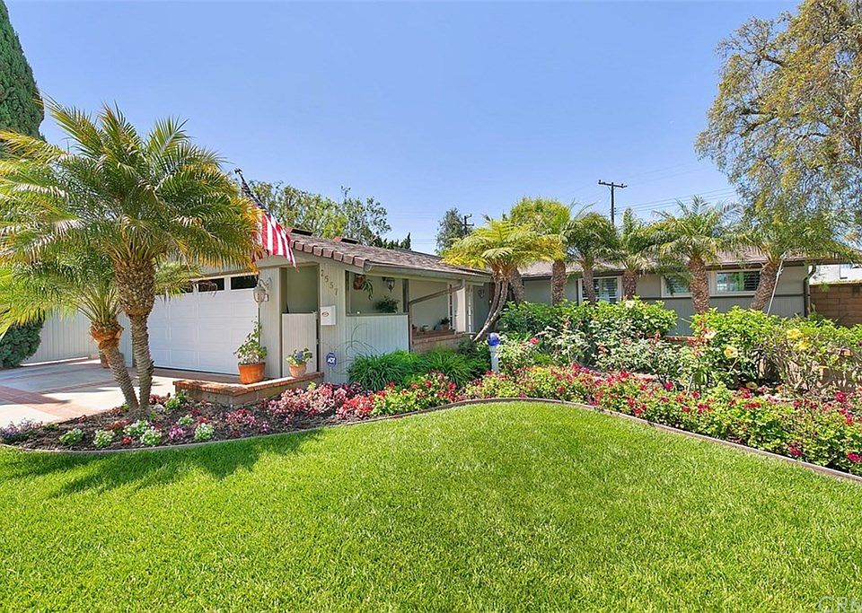 1st image of 2537 Greenbriar Ln