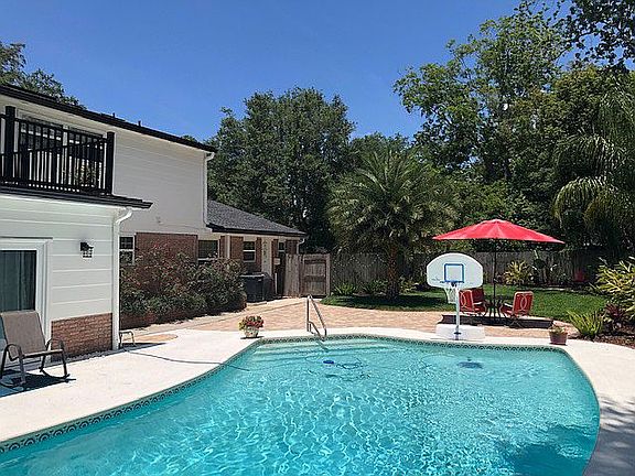 3rd image of 8605 Villa San Jose Dr E