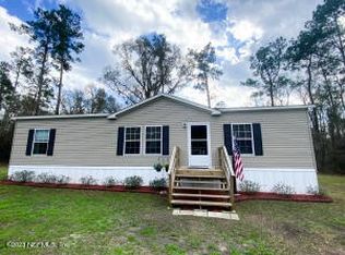 58143 Bambi Ln, Hilliard, FL 32046