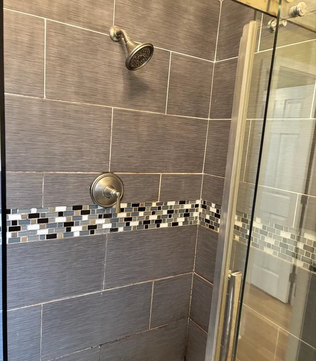 3 bed, $2,100 — Photo 4