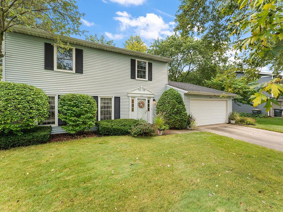 1st image of 2206 Worthington Dr