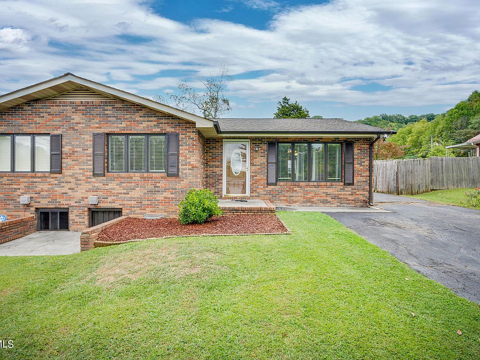 1st image of 310 Virginia Dr