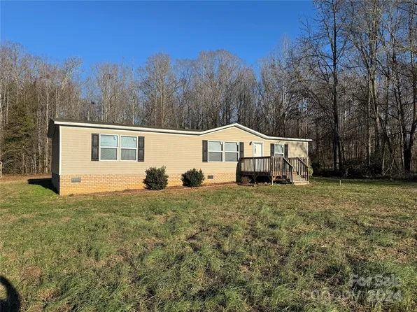 419 Davis Rd, Shelby, NC 28152